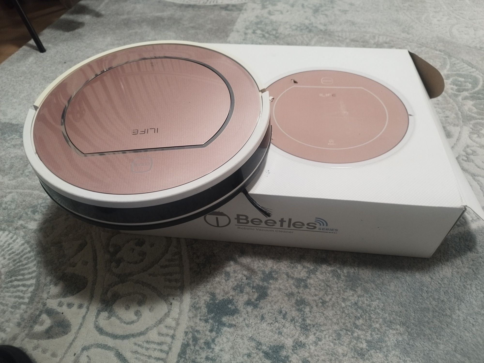 Прахосмукачка робот iLife V7s Pro