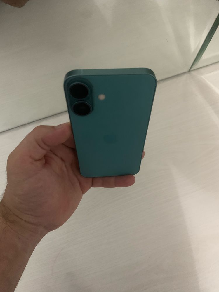 Iphone X  iphone 16 korpusda