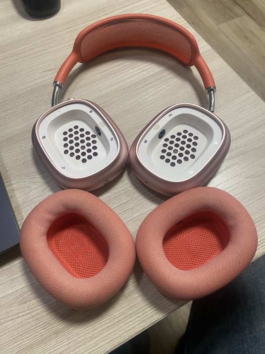 AIRPODS MAX корраловые
