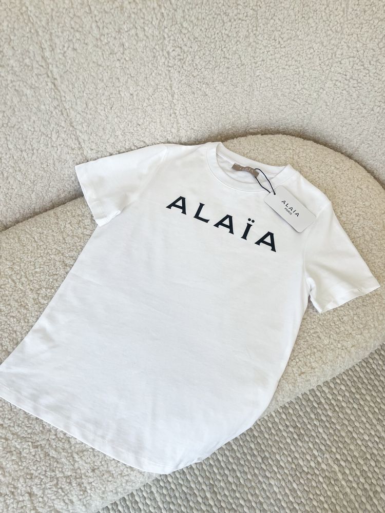 Алая дамска тениска New Season