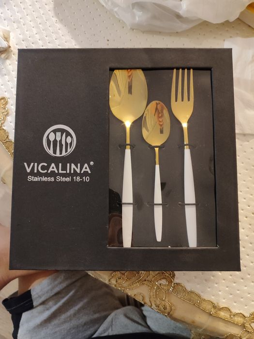 Набор столовых приборов Vicalina 18 предметов