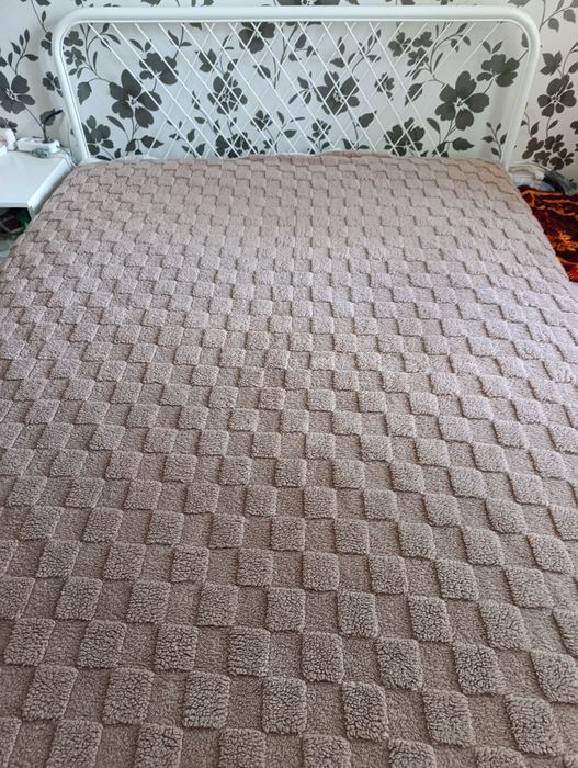 Кровать двухспальная