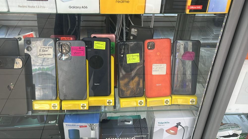 Продам буу телефоны Айфон Самсунг Редми Оппо также новые