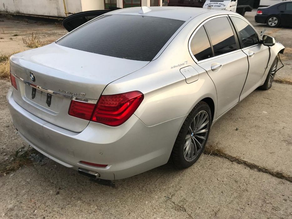 dezmembrez bmw 750i F01 F02 330KW N63 B44 B 4,4 V8 BITURBO 2010 2008
