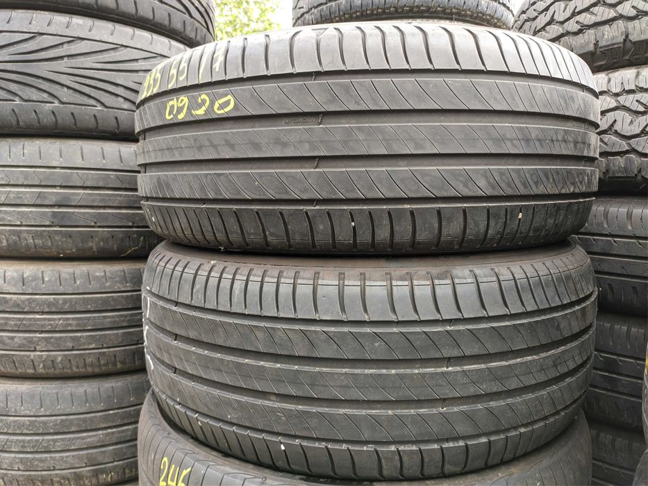 2бр Летни гуми 235 55 17 - Michelin