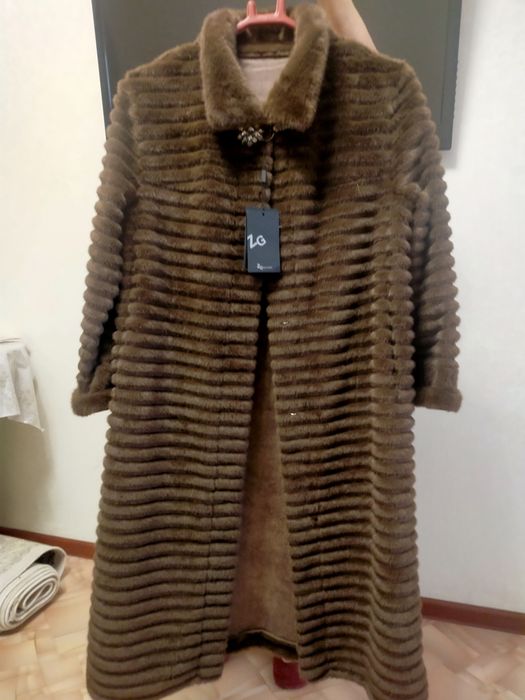 Продам шуба альпако за 25000.