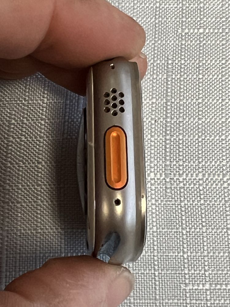 Apple Watch Ultra 1