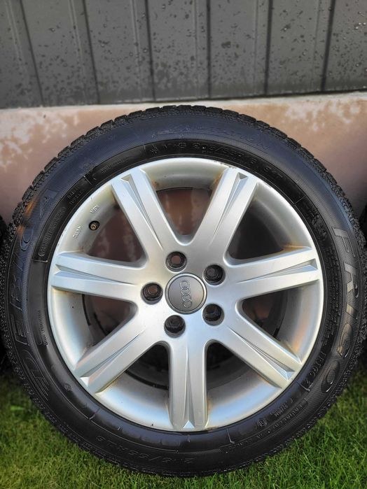 Vând Jante+Cauciucuri de Iarnă R16