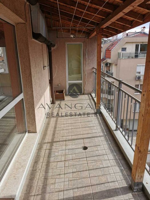 Продава се Тристаен апартамент в Пловдив, Младежки Хълм - 62 кв.м за 1683 €/кв.м - Снимка #12