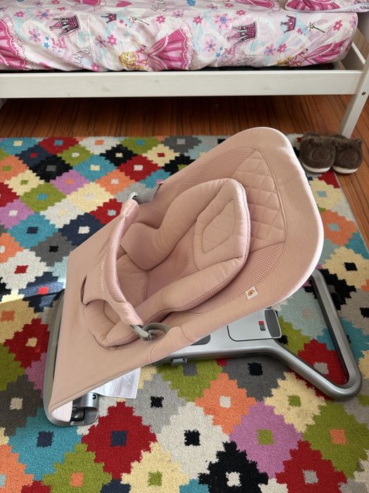 Ergobaby Бебешки шезлонг 3в1 Evolve Blush Pink