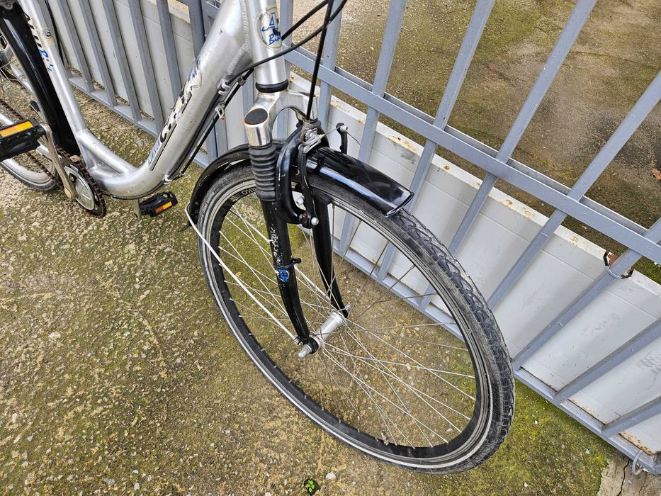 Алуминиев велосипед 28 цола CITY BIKE-шест месеца гаранция