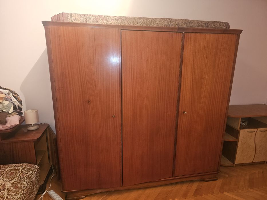 Mobila de dormitor și sufragerie