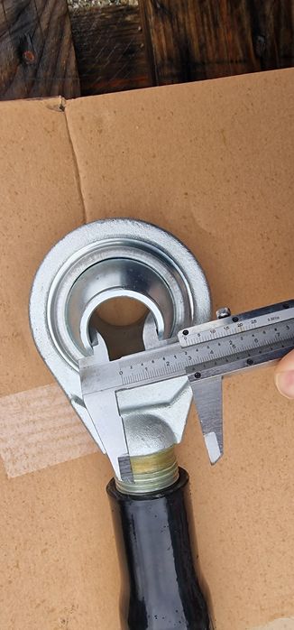 Tirant stabilizator central tractor catg 3 .620 mm închis deschide 240