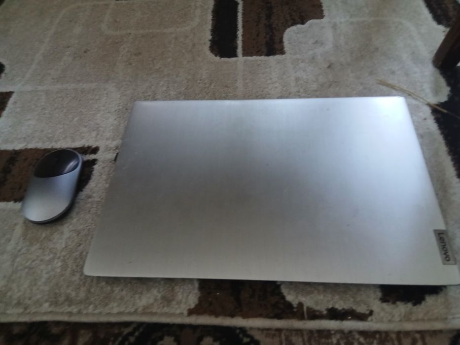 Продою ноутбук леново за 35000 но ечли сегодня купите за 30000