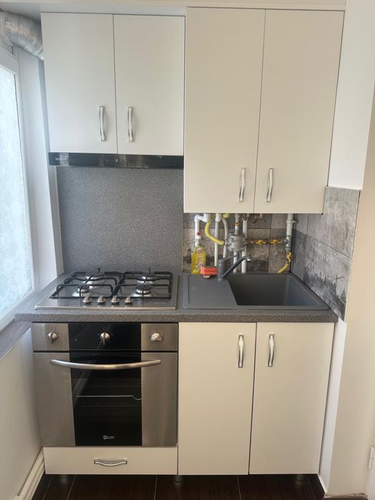 Inchiriez Apartament Zona Bucovina