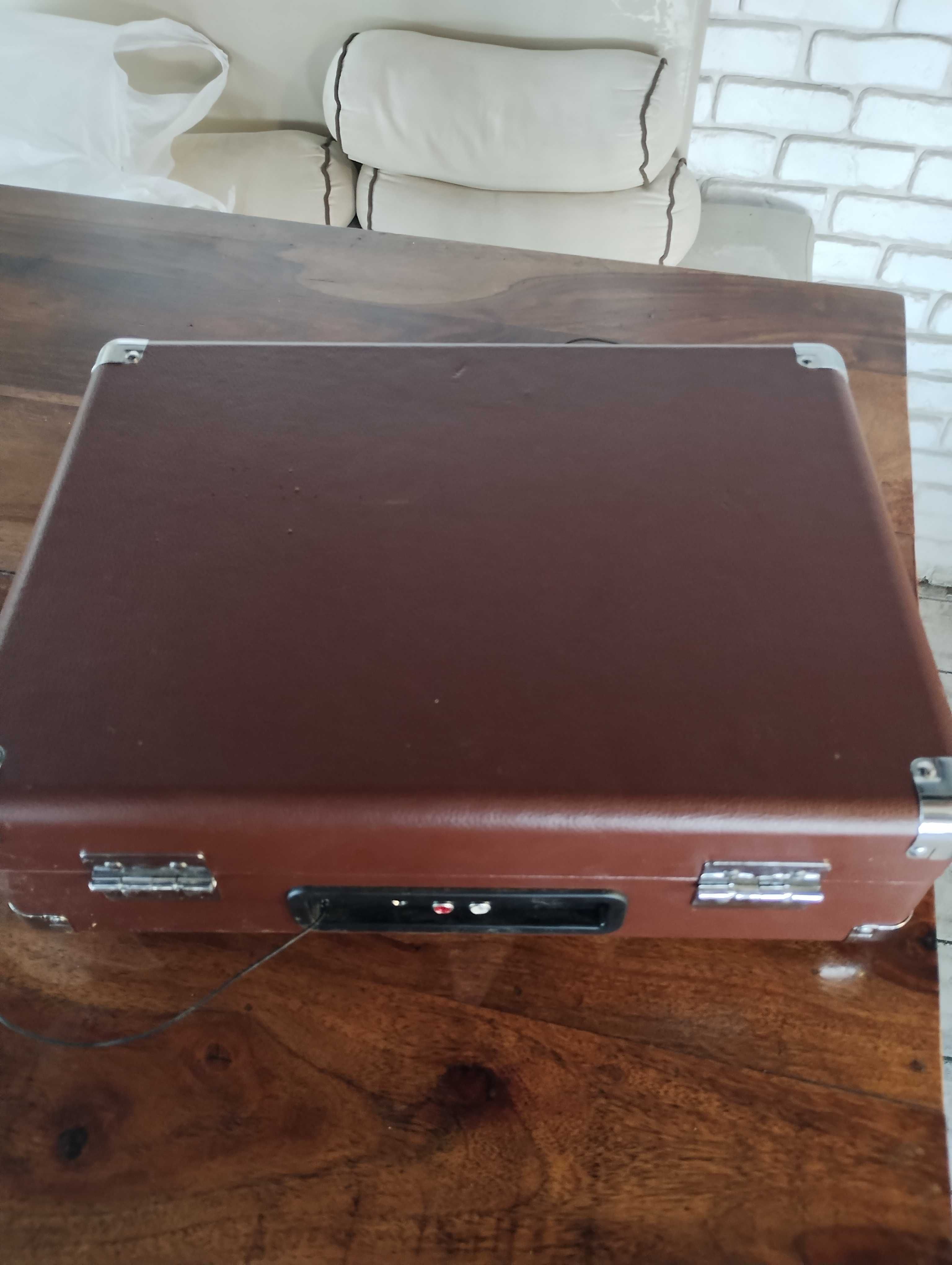 Грамофон, Bluetooth 33/45/78 RPM,запис от винил към MP3,,USB 3.5мм