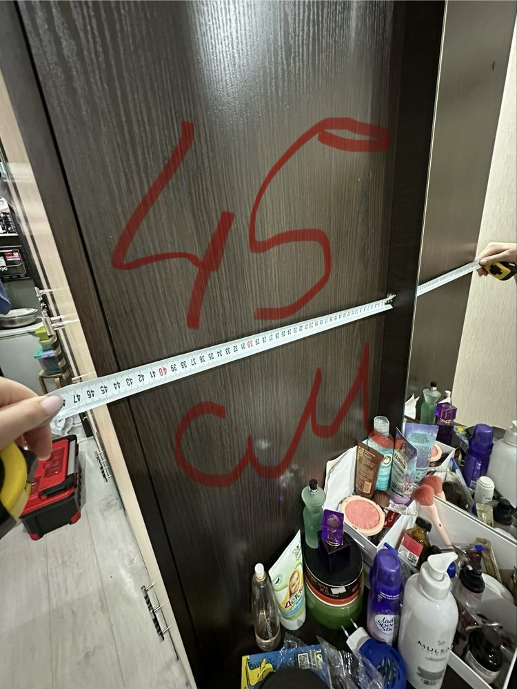 Шкаф в прихожую срочно