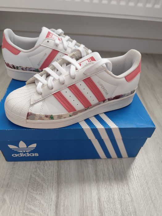 Adidas superstar 36 2/3 noi fara eticheta