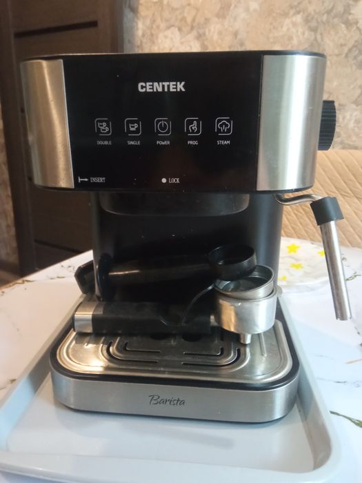 Продаём кофе машина отличного качества почти не пользовались