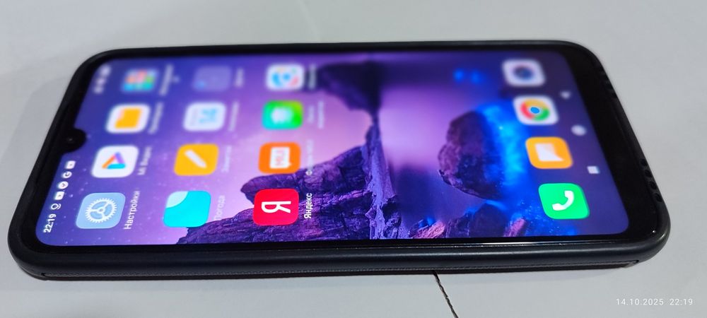 Redmi 7 32 talik usta ko'rmagan ishlashi zur