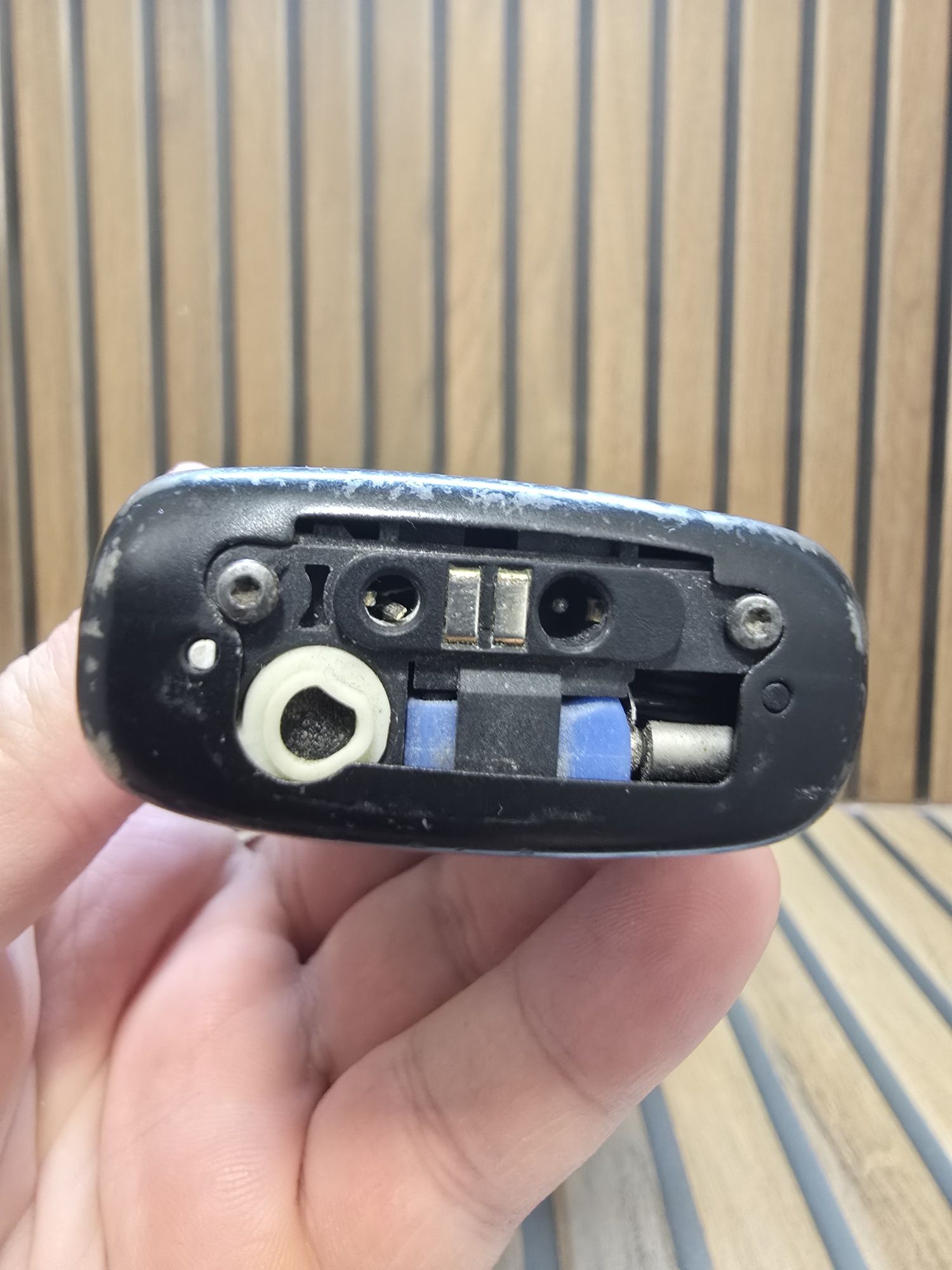 Телефон Nokia 8910i