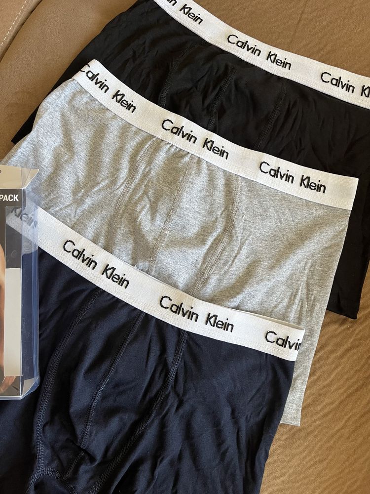 Боксерки Calvin Klein бельо 3 бр.  M L XL XXL