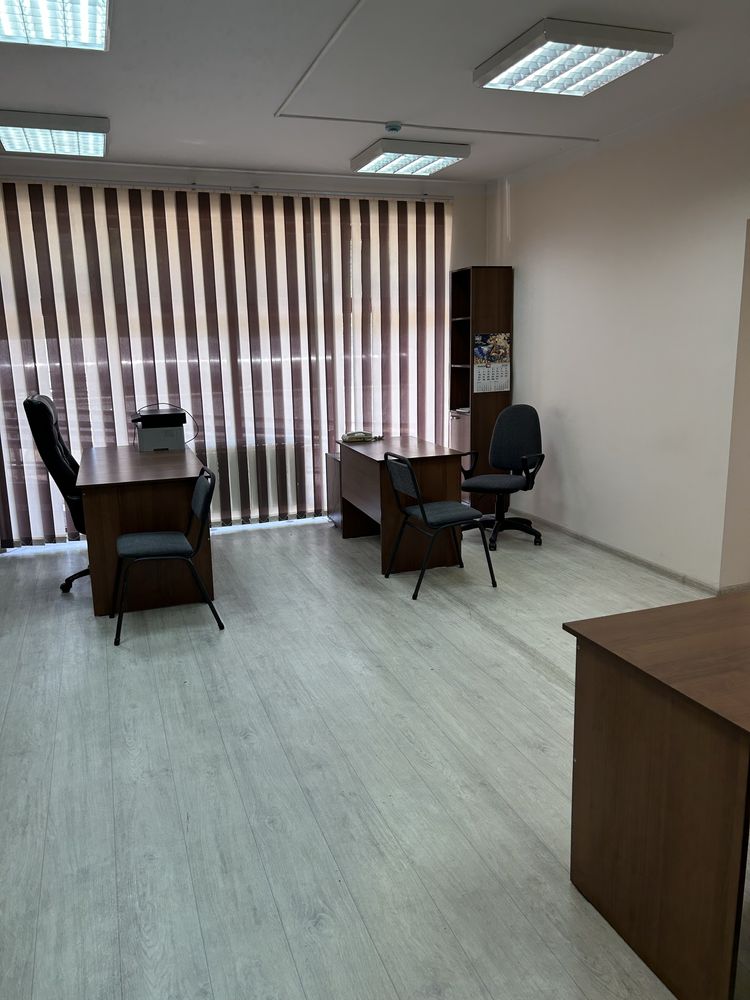 Офис сдам в аренду 71,5 м. кв