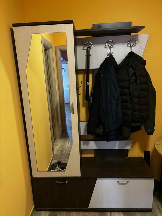 Портманто за коридор