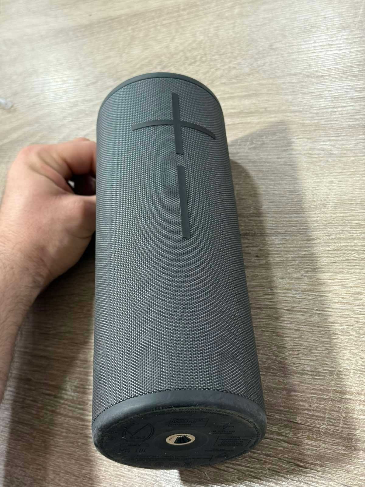 Продавам Bluetooth Тонколона Ultimate Ears MegaBoom 3