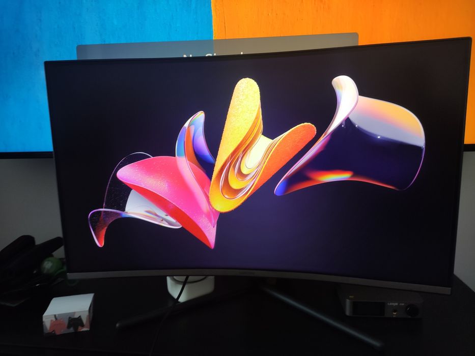 Monitor curbat samsung 32 inch