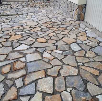 Piatra de munte decorativă pentru design autentic