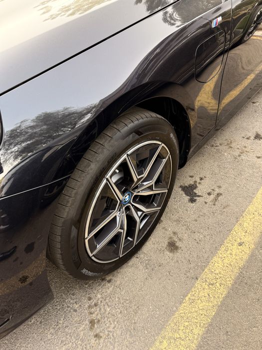 BMW i5 40L без пробег