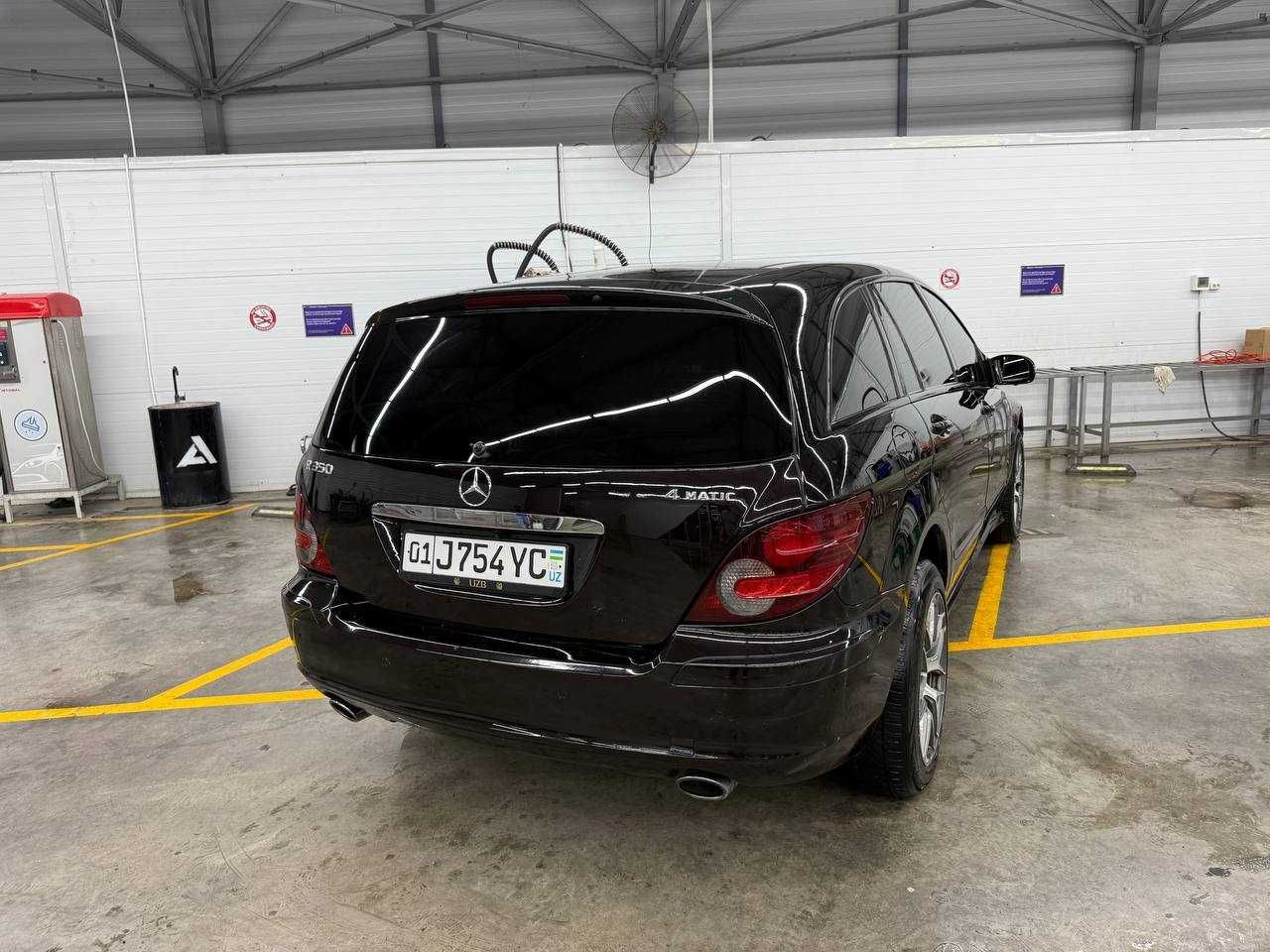 Mersedes R350 год 2006 пробег 257