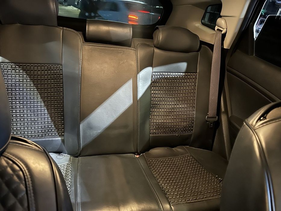Продаётся чехол для машины Kia sportage.