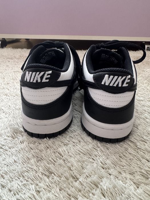 Маратонки nike dunk low зебра