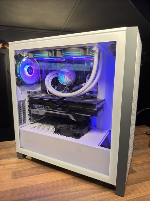 PC GAMING / Productie - RTX 4070 Ti, Ryzen 7 5800x3d, 48GB RAM, 3 SSD