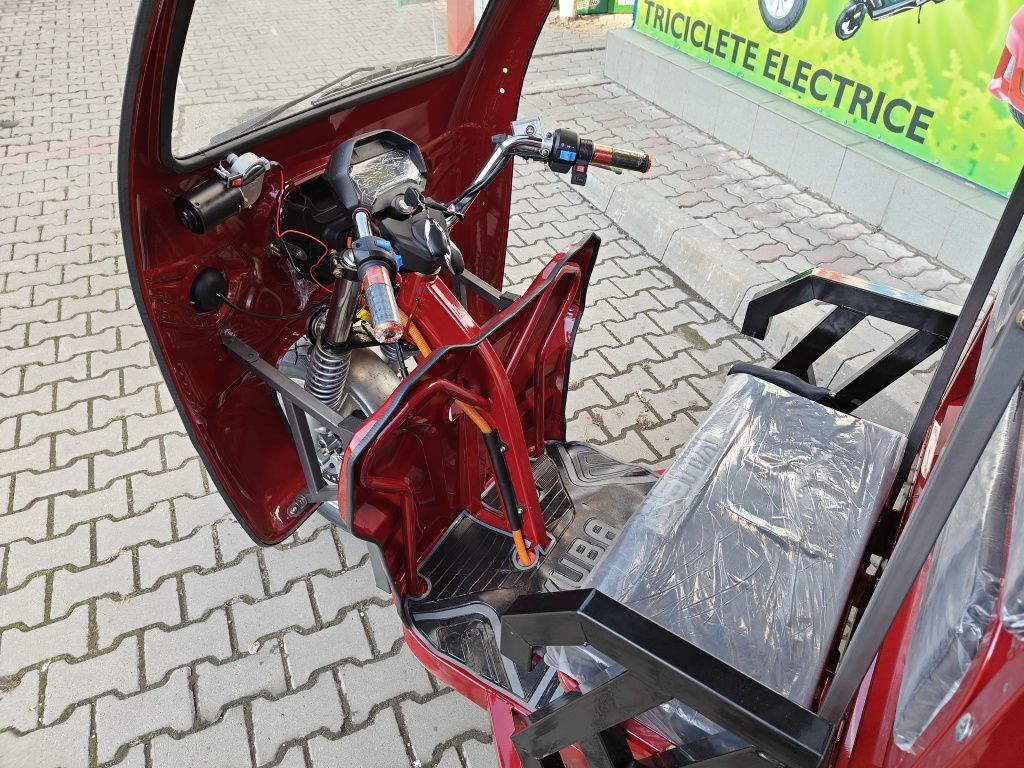 Tricicleta Electrica KUBA GL18000 Cabina si Panouri Fotovoltaice 2024