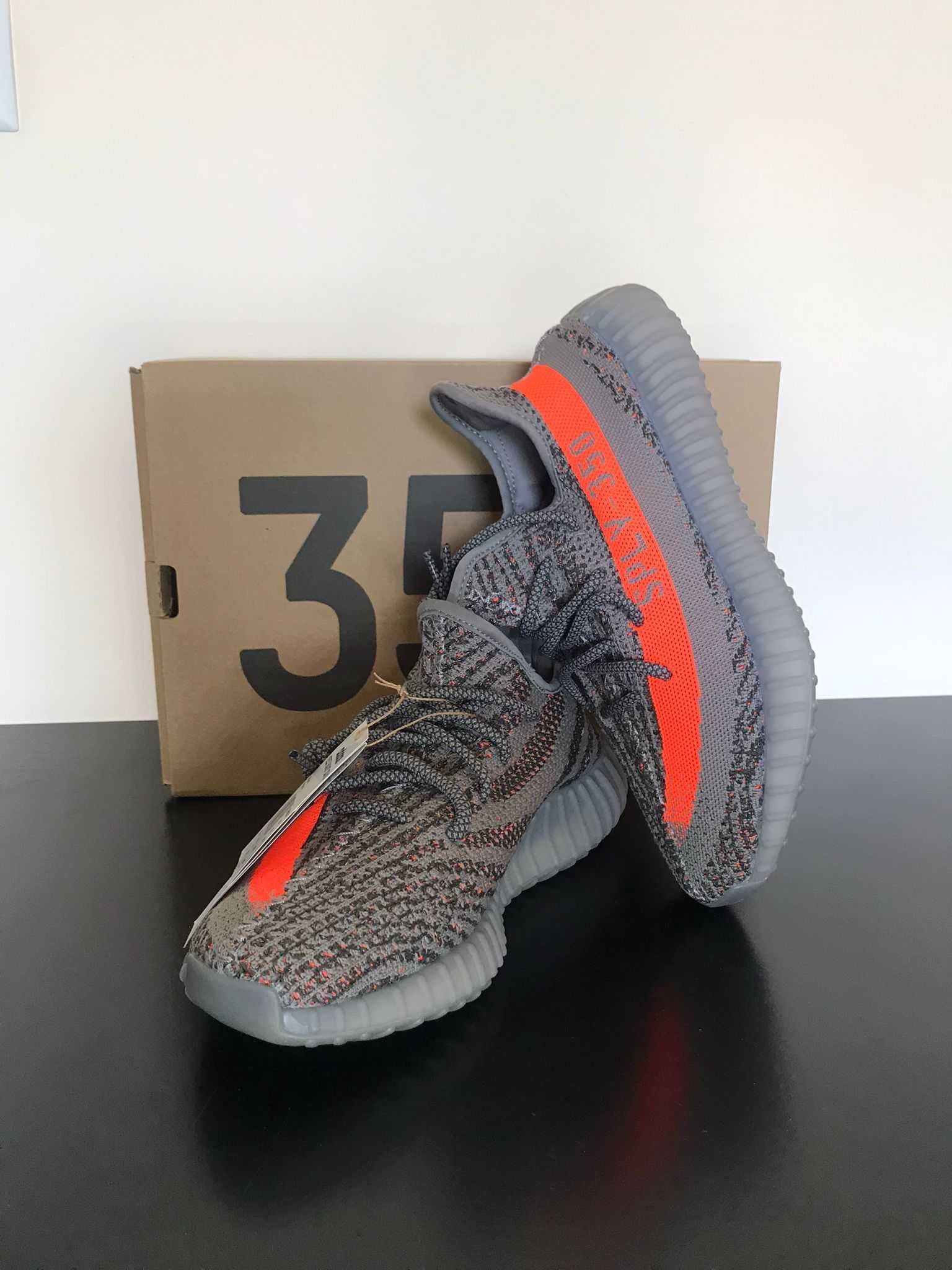 Yeezy Boost 350 V2 Beluga Reflective - EU42 2/3 - 1750RON