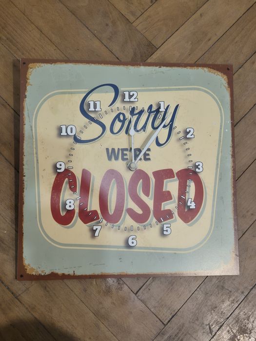 Ceas de perete retro