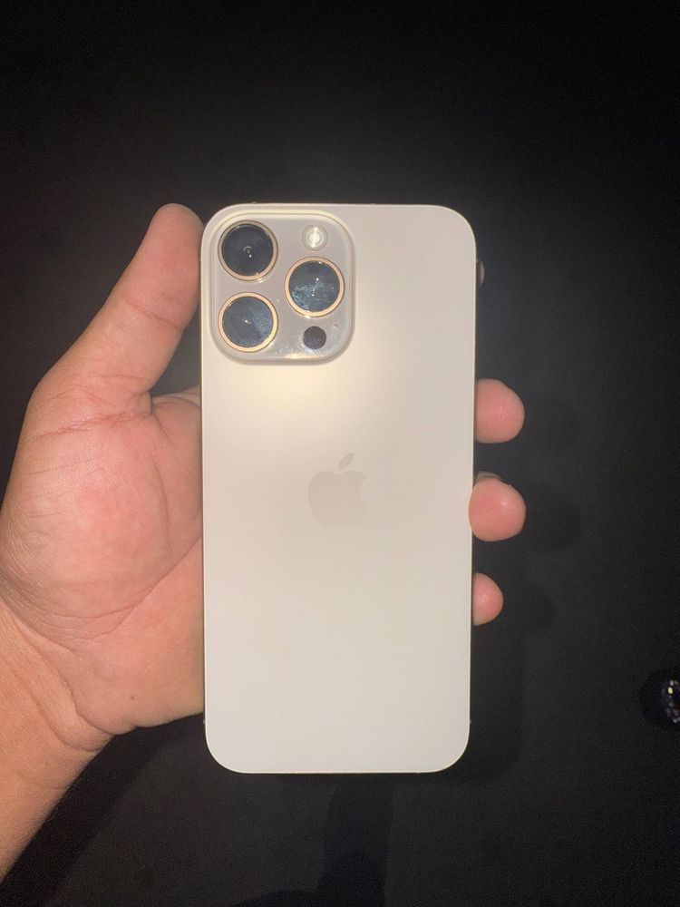 Iphone 16 pro max 265