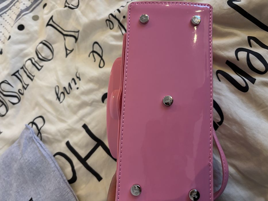 Geanta vivienne westwood roz