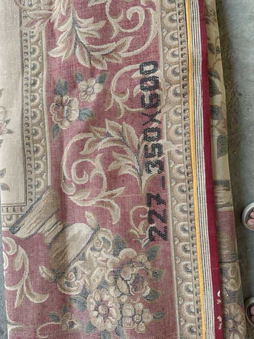 Gilam sotiladi yangidek