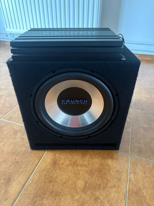 Subwoofer plus statie de 1000 crunch
