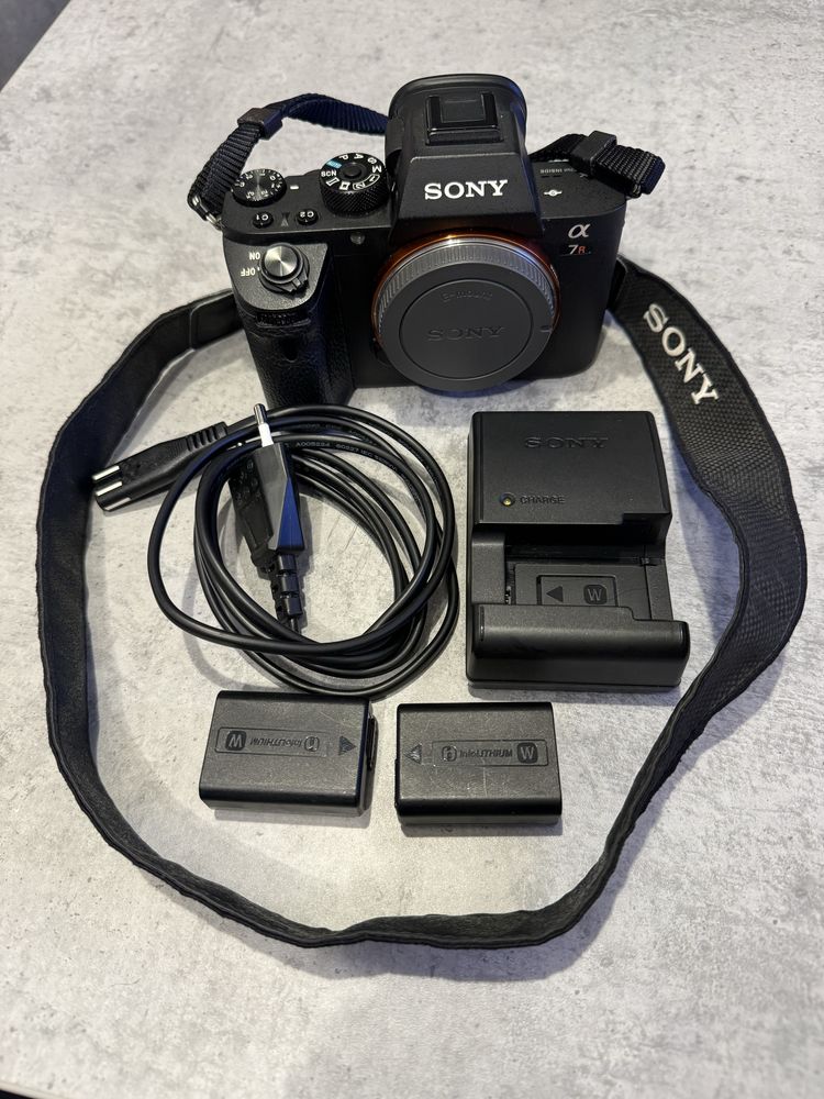 Sony A7RII Full Frame Mirrorless 42MP (body)