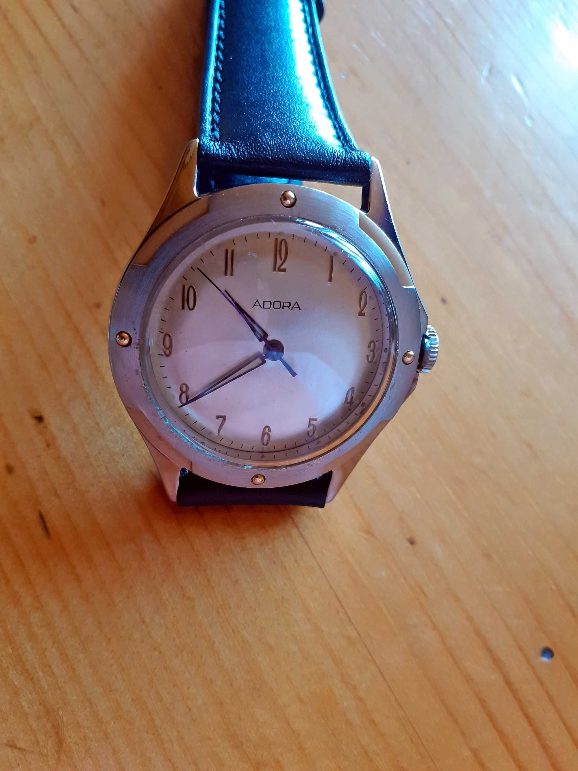 Чисто НОВ ADORA Lux Watch -Швейцарски механичен неизползван
