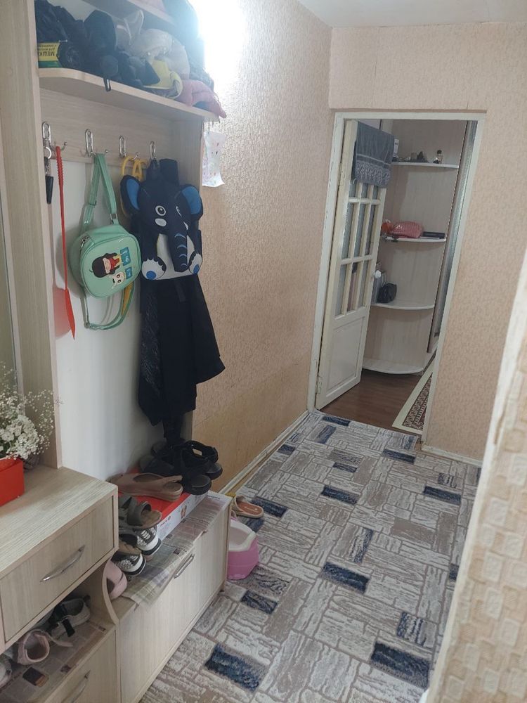 Чиланзар 23.  Аренда 2 х комнатная 300$