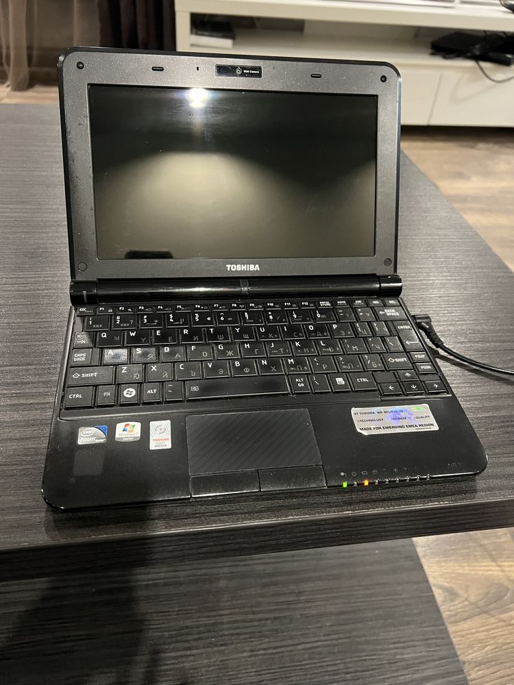 Toshiba NB300-100