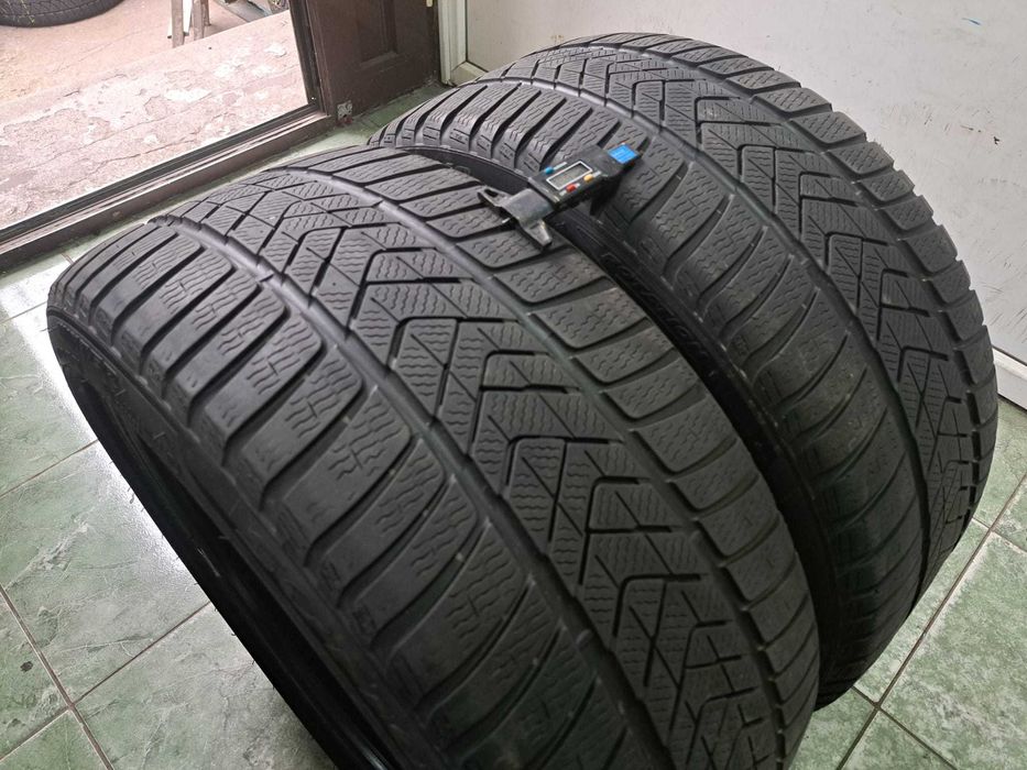 2 anvelope 245/40 R19 Pirelli runflat
