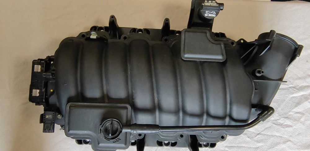 Всмукателен колектор Dodge Jeep 6.4 SRT