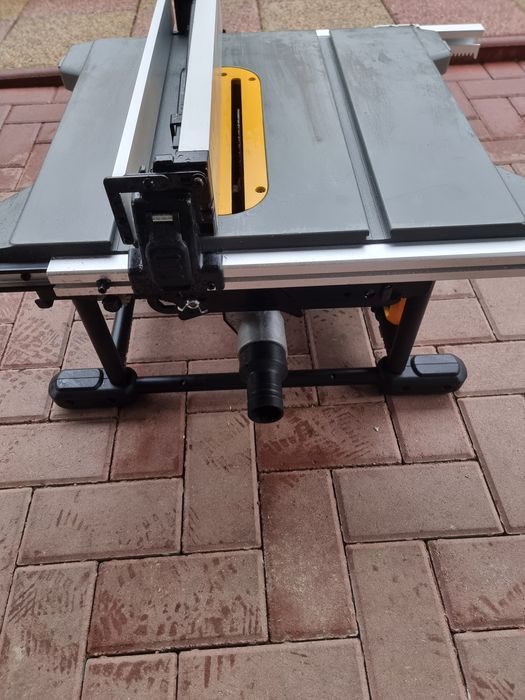 Circular dewalt  dwe 7485